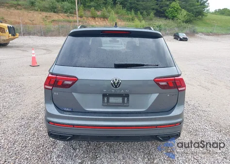 2024 Volkswagen Tiguan 2.0T Se R-Line Black из США, поврежденный, VIN 3VV8B7AX1RM181025